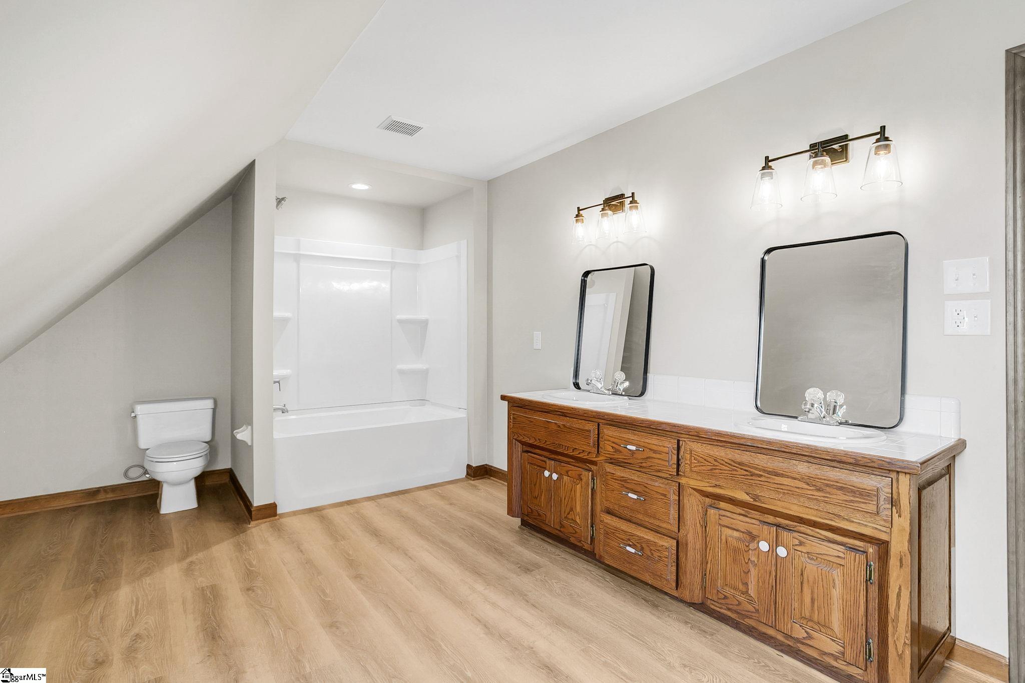 107 Rubiwood Circle Property Photo 34