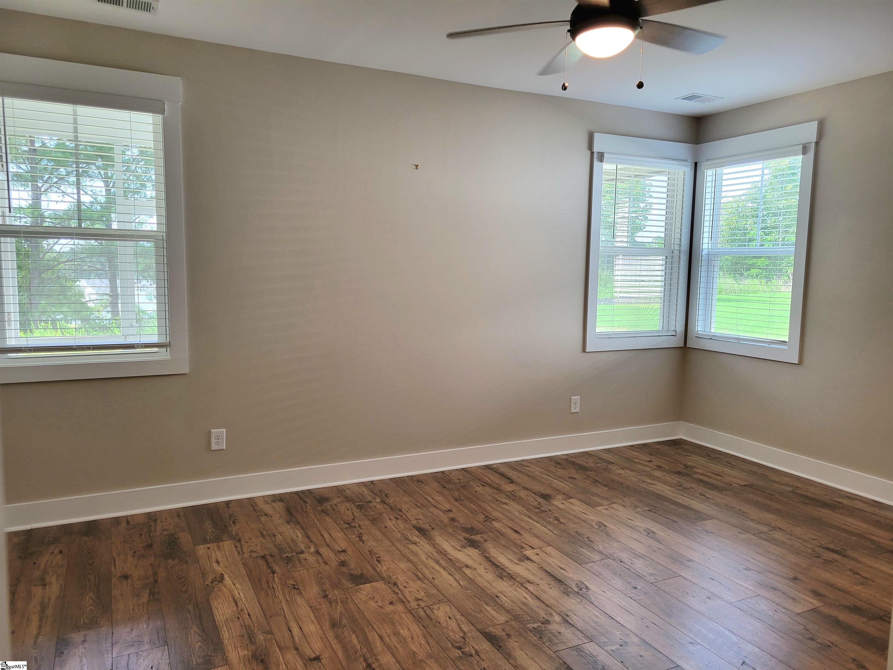 112 Tiger Lily Drive Property Photo 14