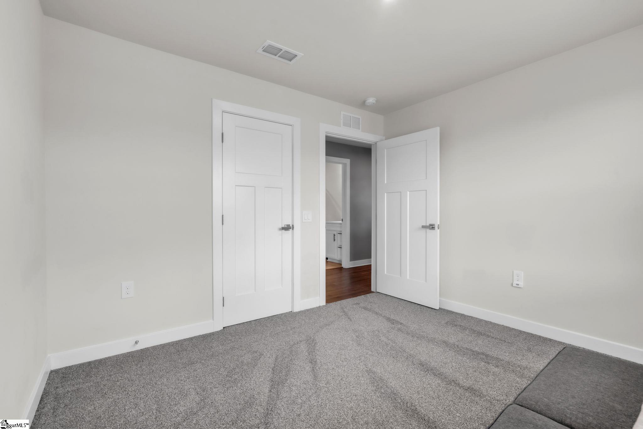118 Timberwild Drive Property Photo 10