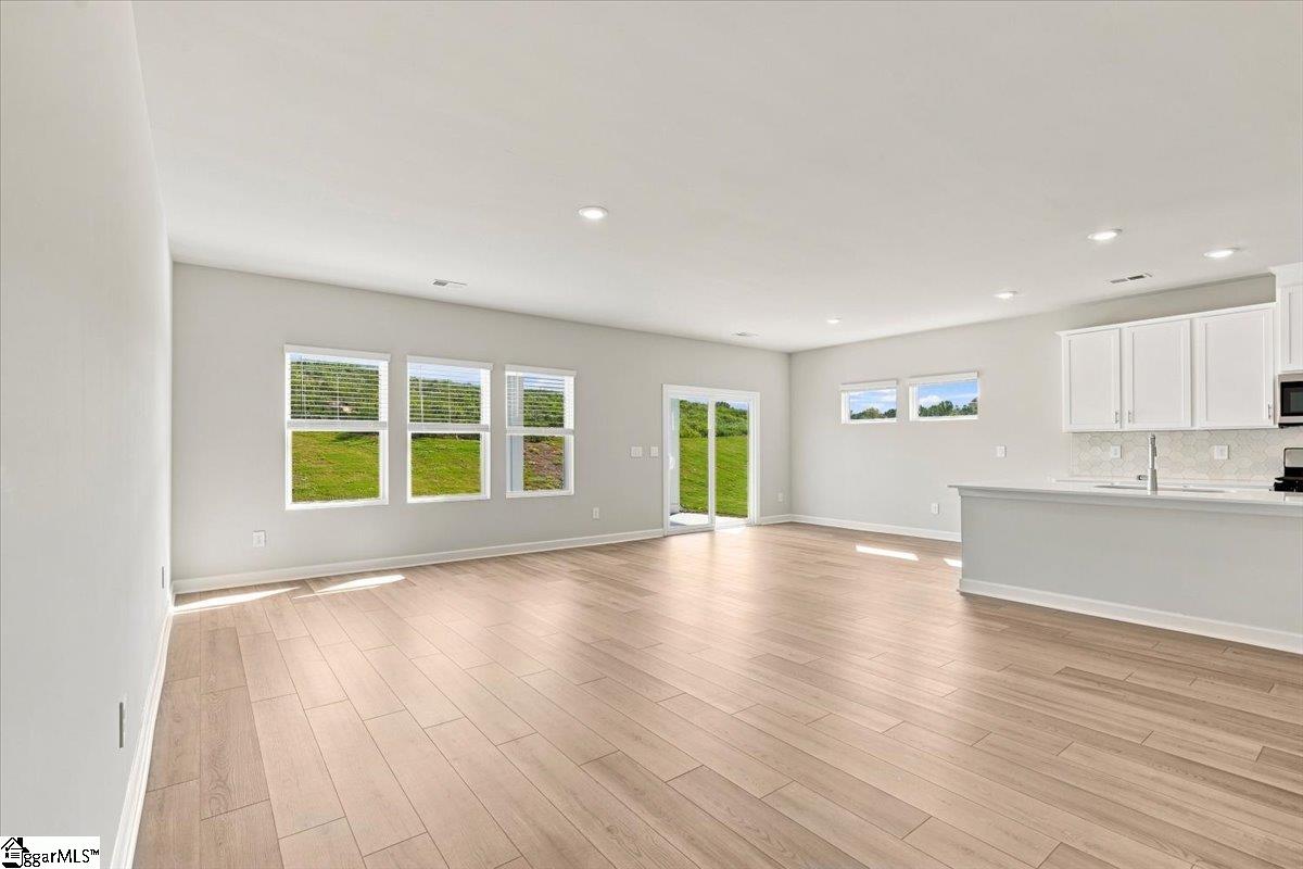 119 Gibbon Way Property Photo 6