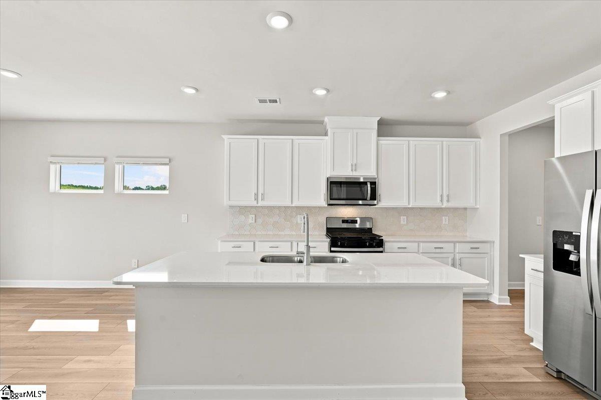119 Gibbon Way Property Photo 8