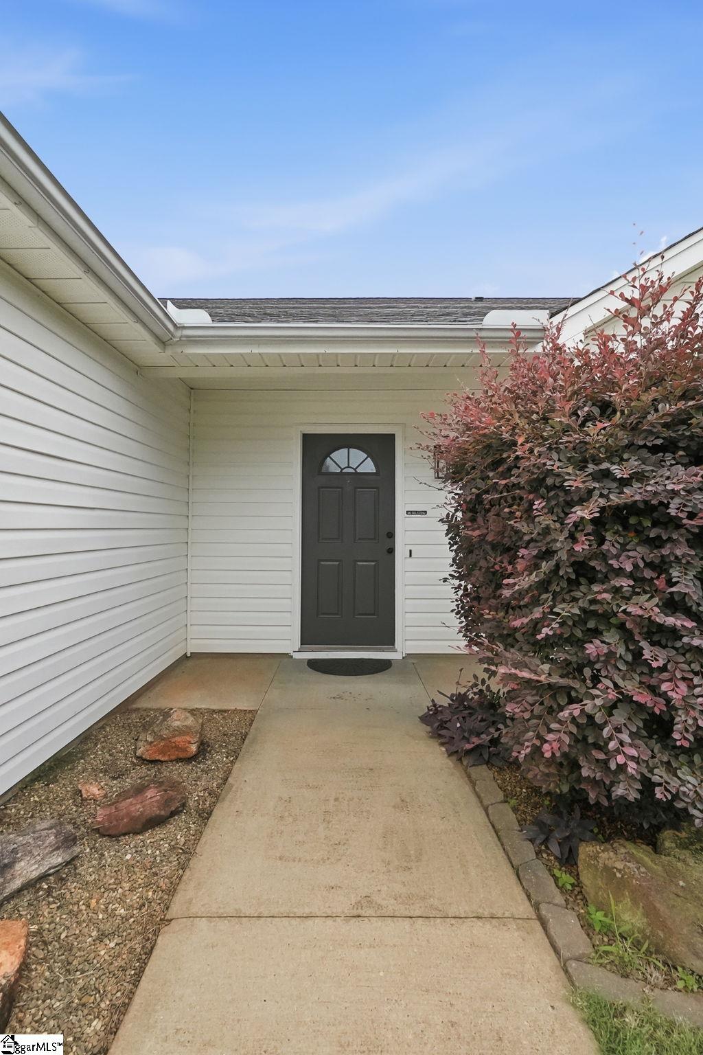 101 Walcott Drive Property Photo 5