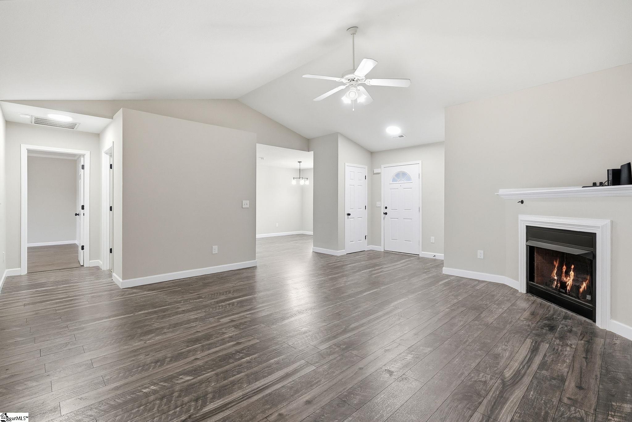 101 Walcott Drive Property Photo 9