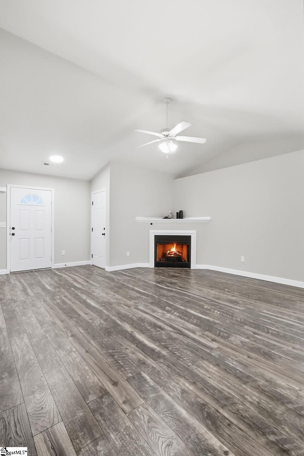 101 Walcott Drive Property Photo 11