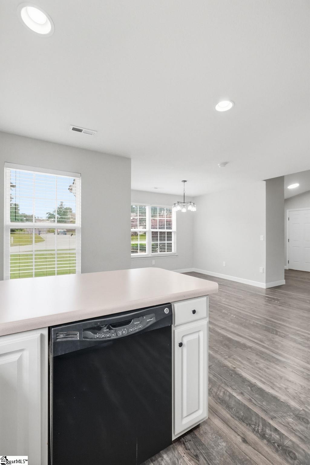 101 Walcott Drive Property Photo 16
