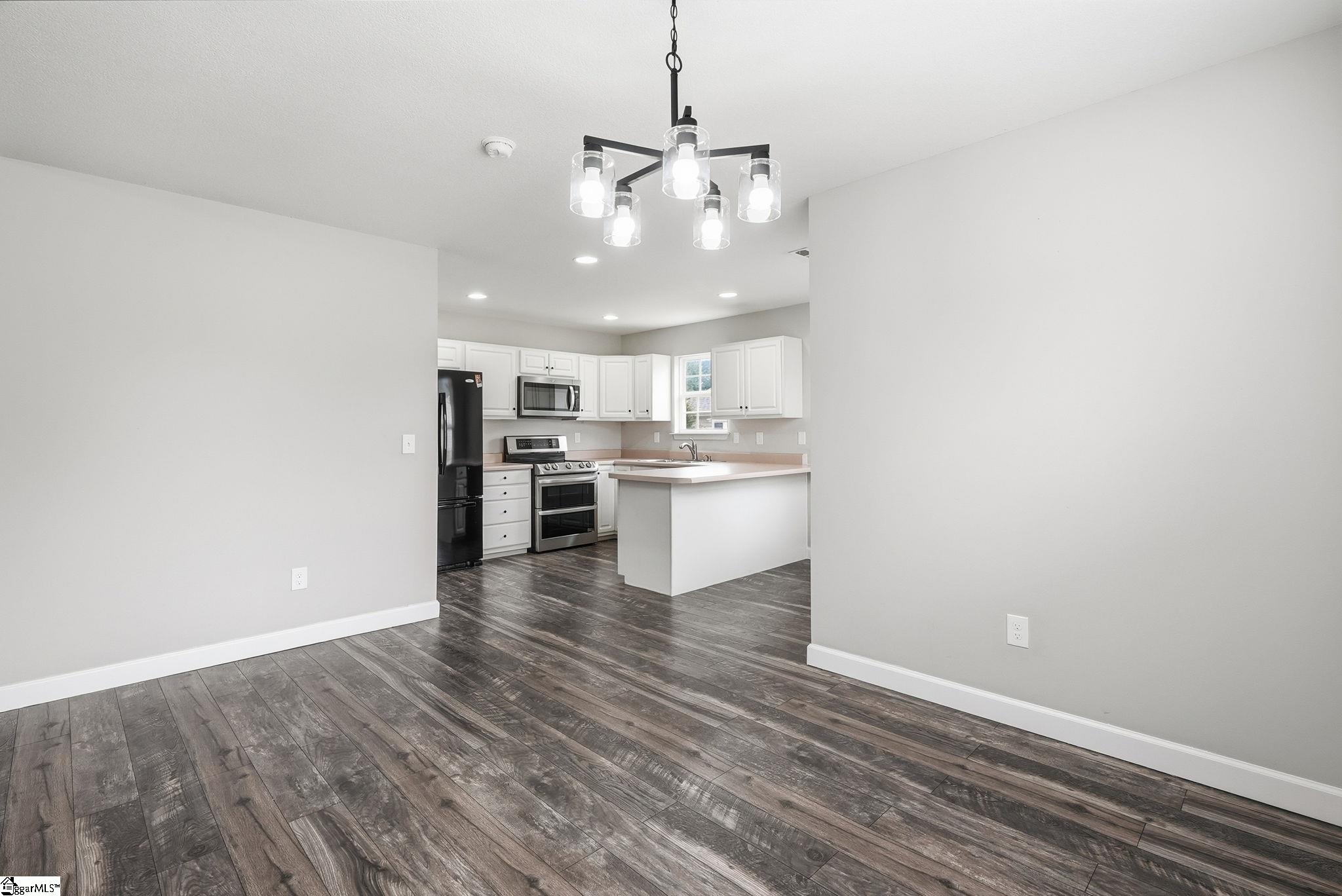 101 Walcott Drive Property Photo 22