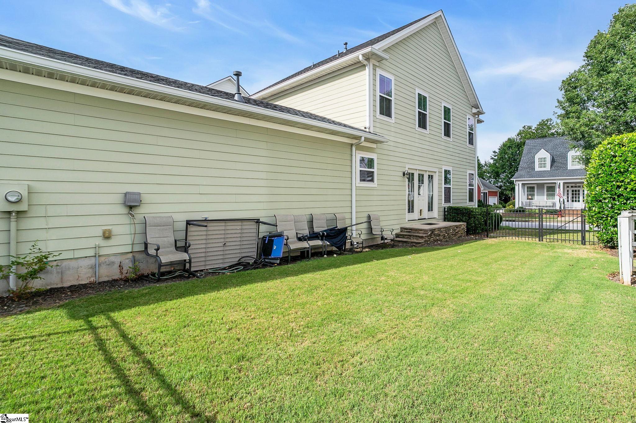 109 Kimborough Street Property Photo 26
