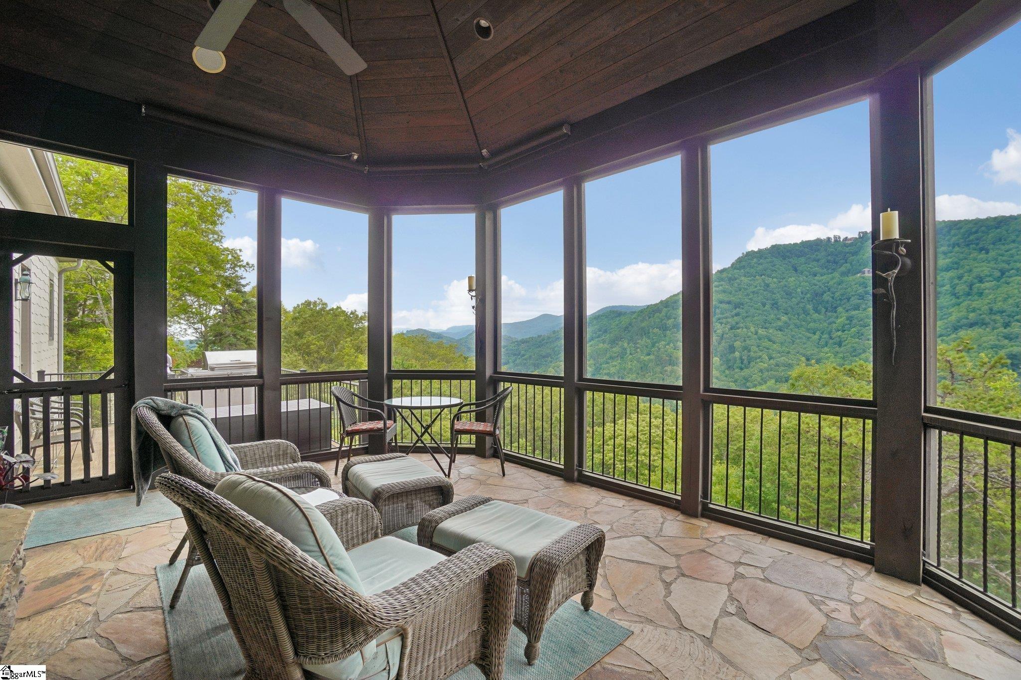 817 Mountain Summit Road Property Photo 14