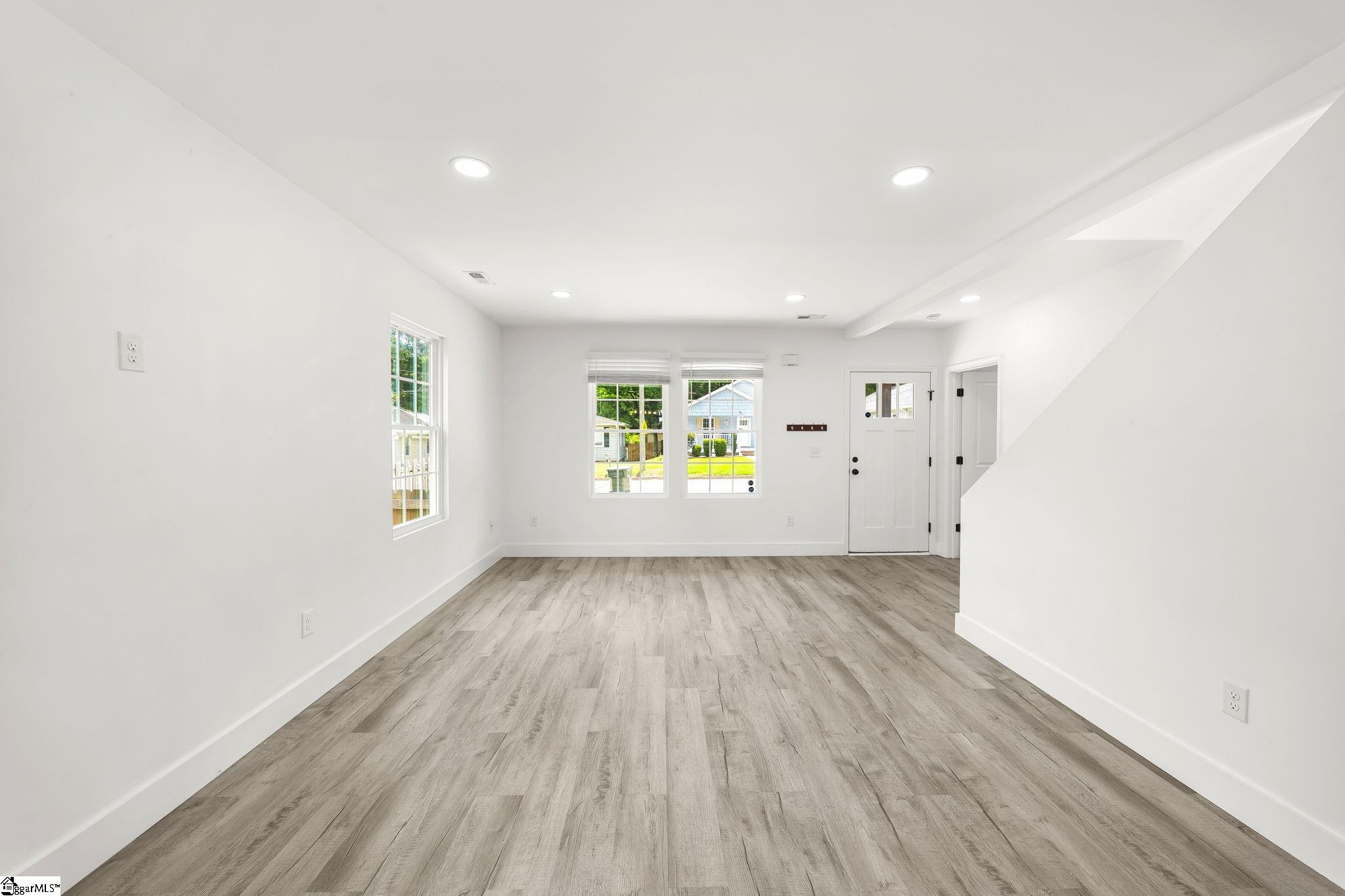 103 Clayton Street Property Photo 7