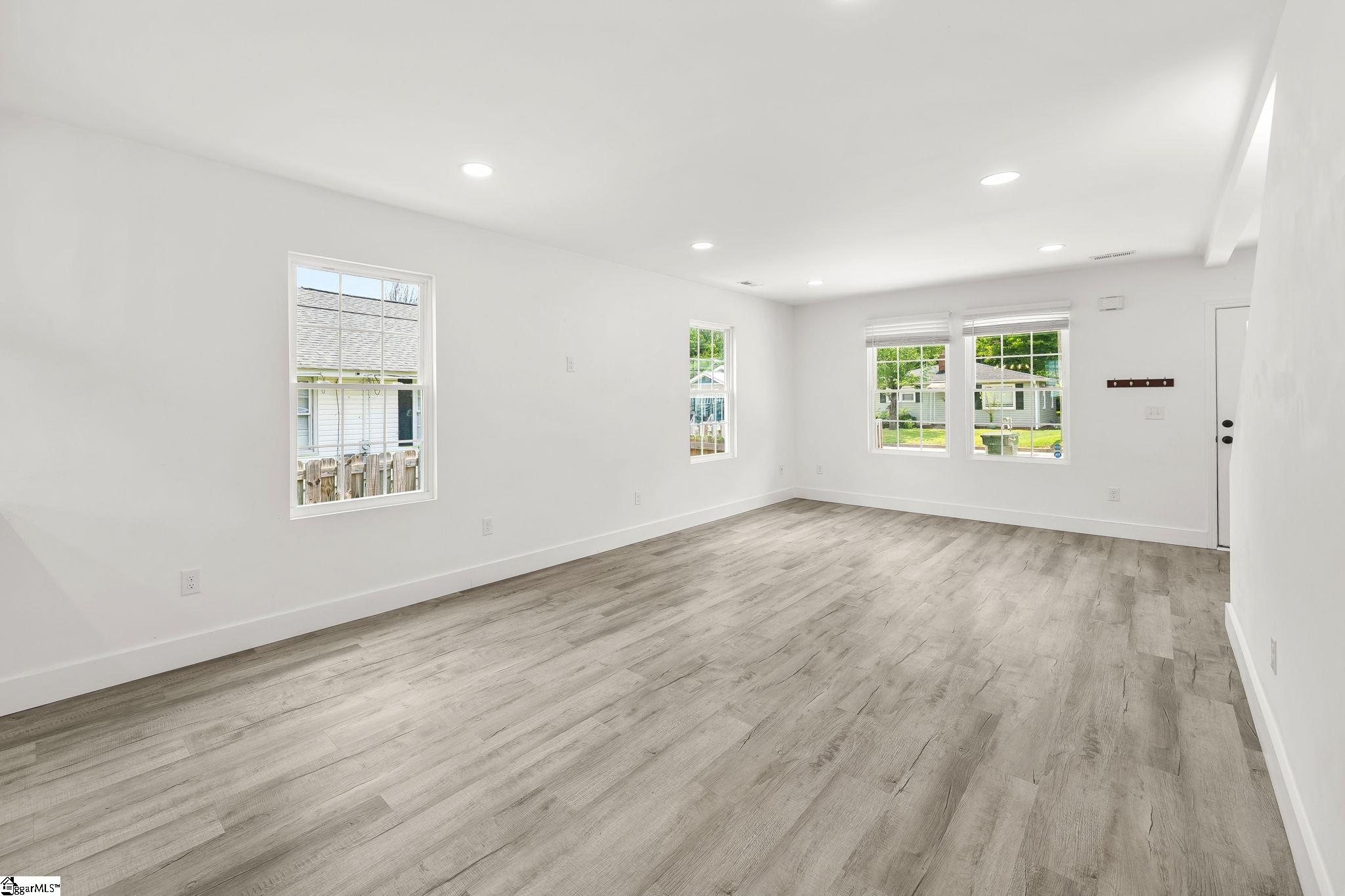103 Clayton Street Property Photo 12