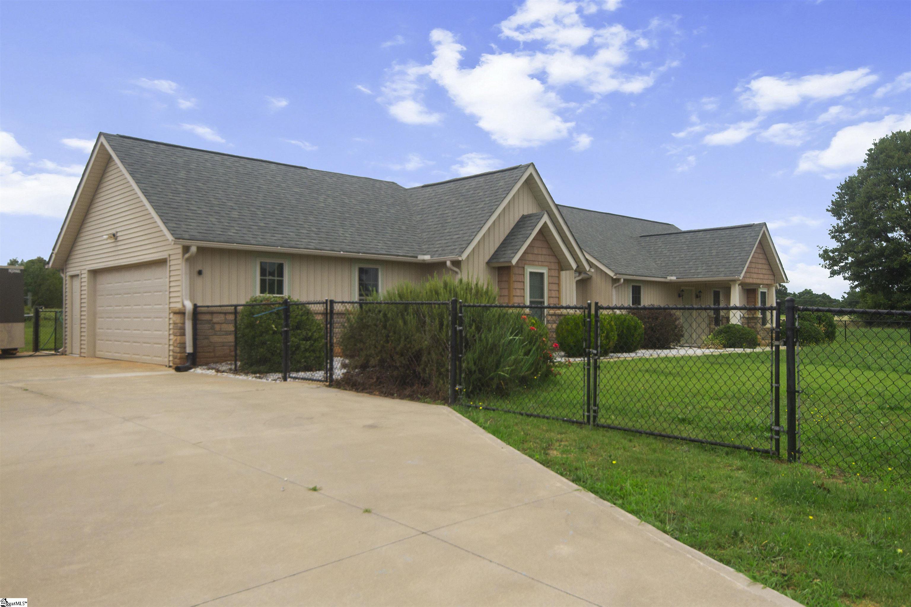 2900 Highway 187 South Property Photo 4