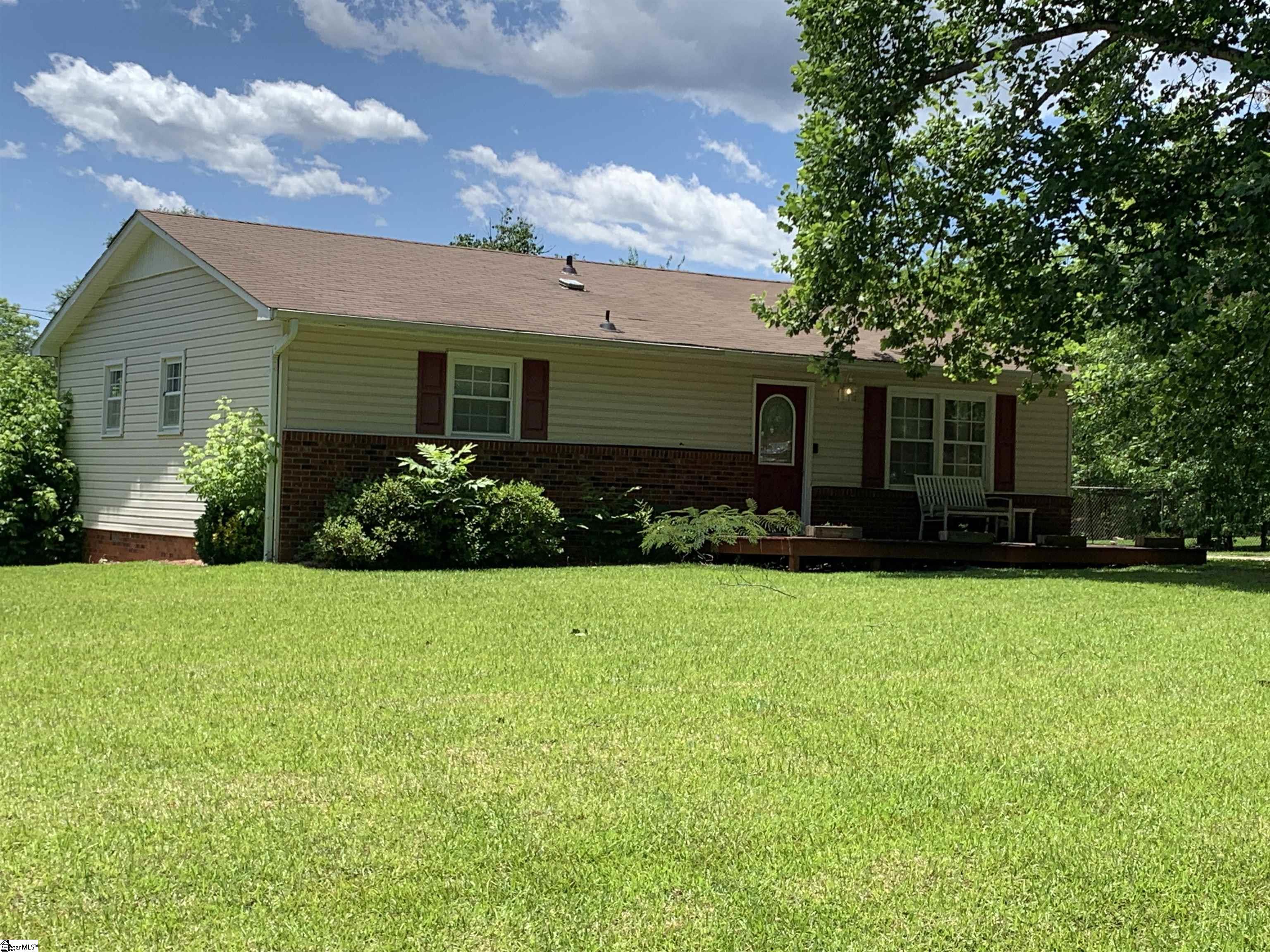 247 Sequoia Drive Property Photo 4