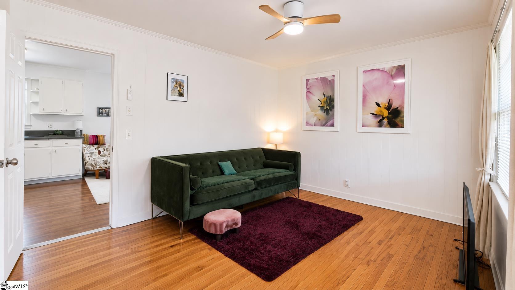 16 Theodore Circle Property Photo 6