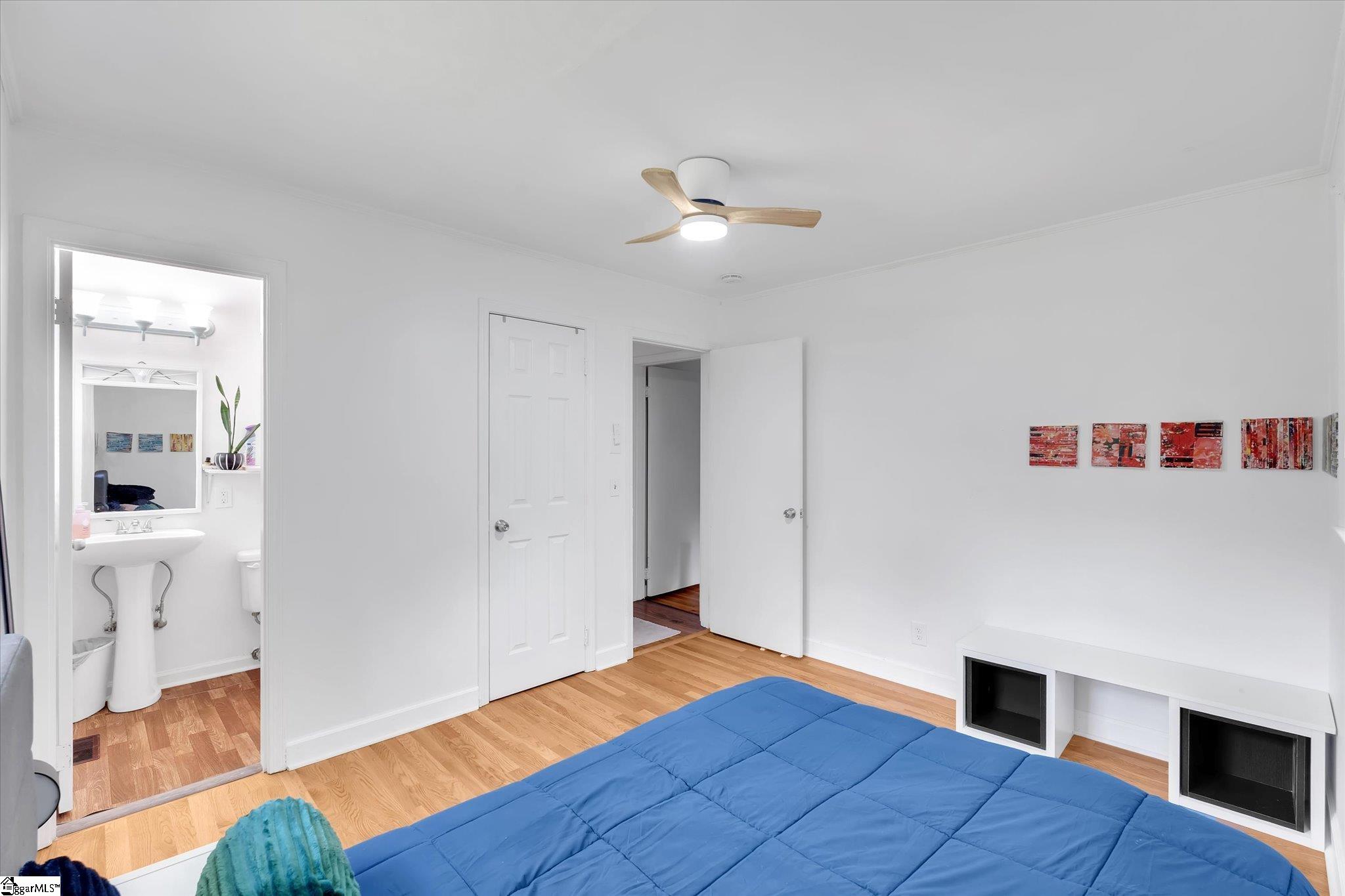 16 Theodore Circle Property Photo 15