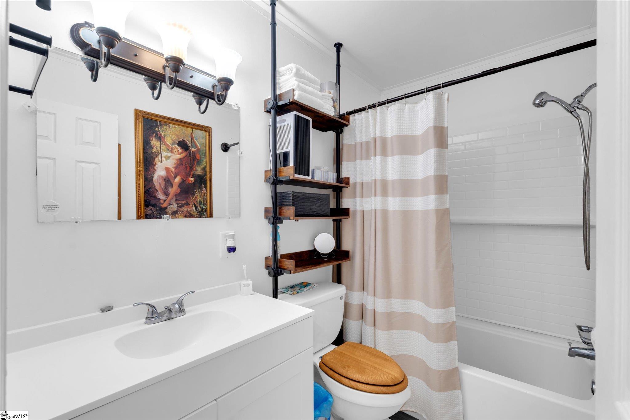 16 Theodore Circle Property Photo 19