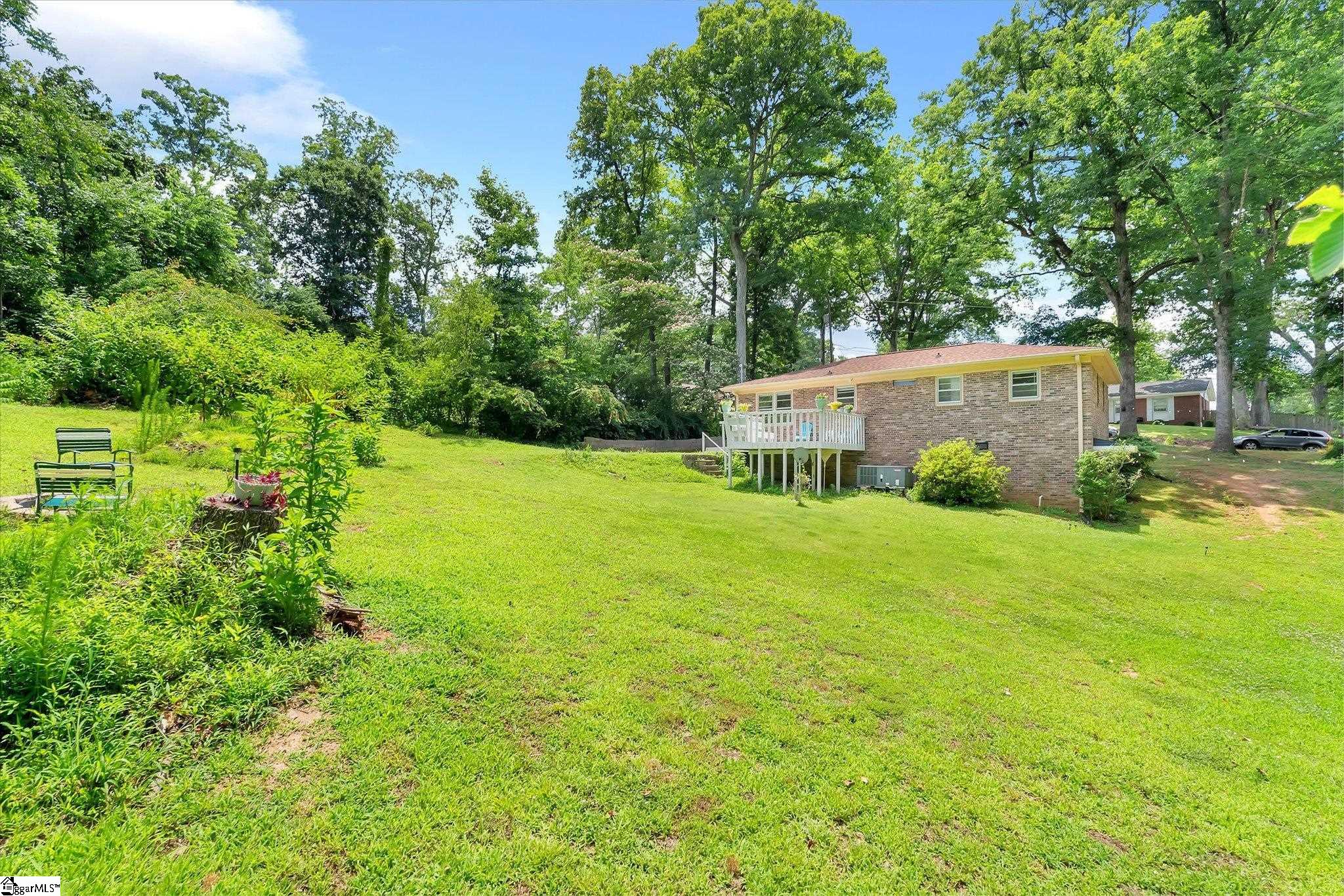 16 Theodore Circle Property Photo 21