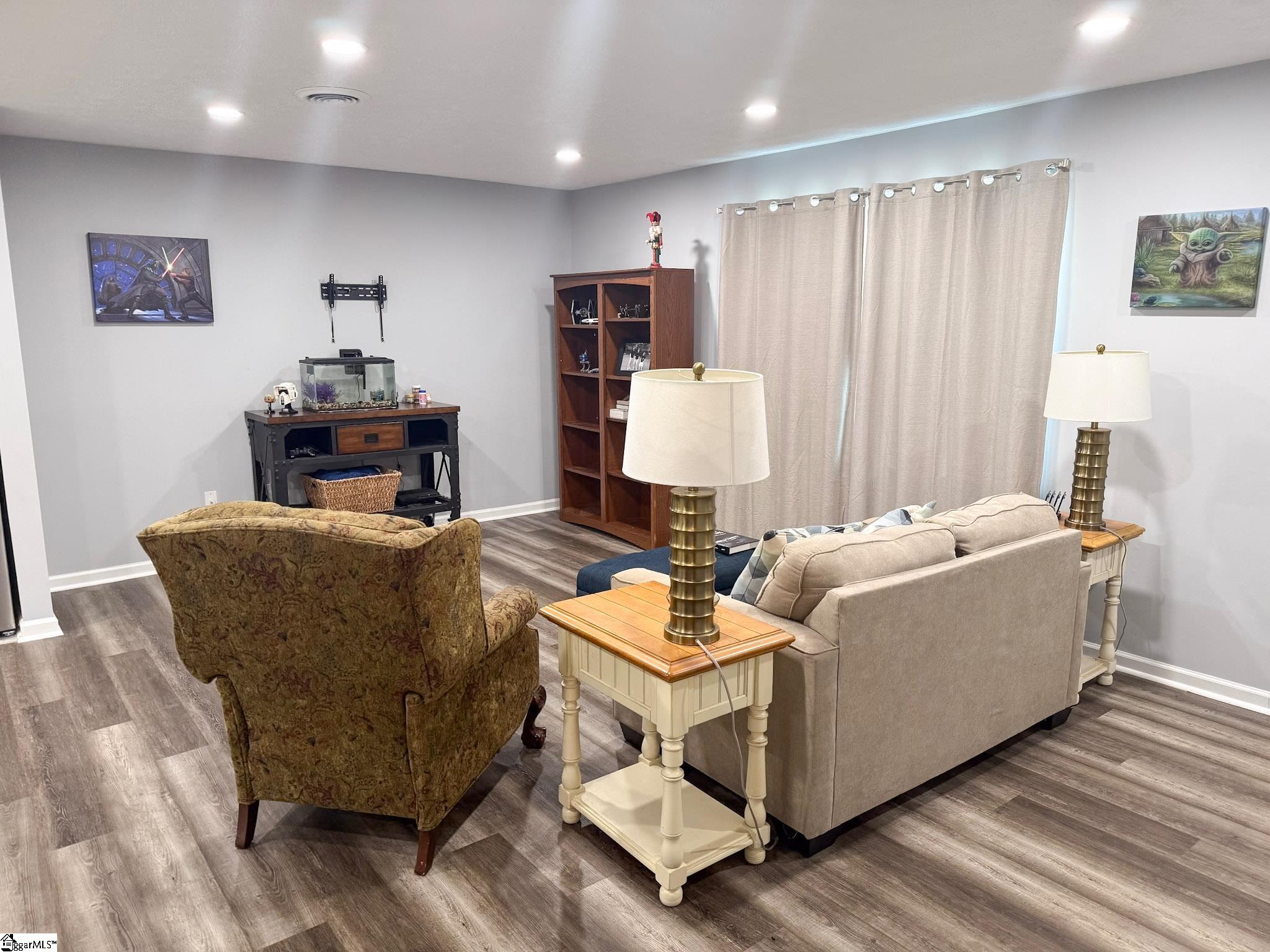 204 Idlewild Avenue Property Photo 3