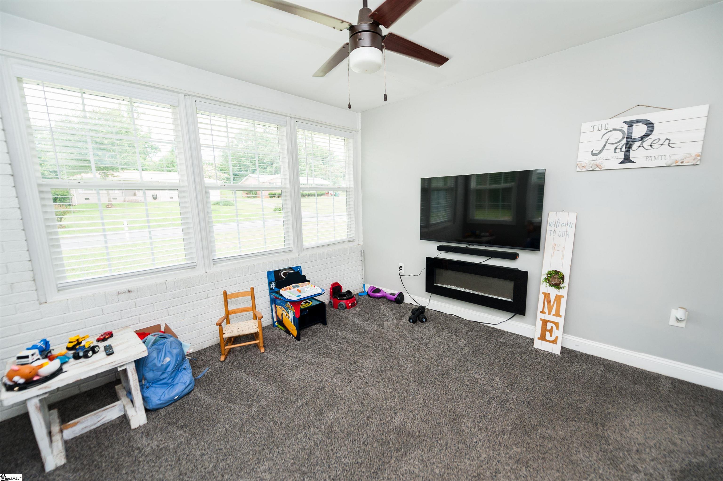 195 Stribling Circle Property Photo 9