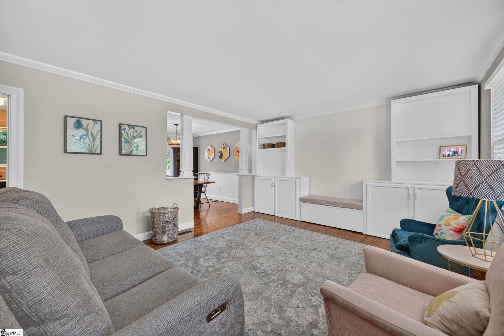 112 E Belvedere Road Property Photo 6