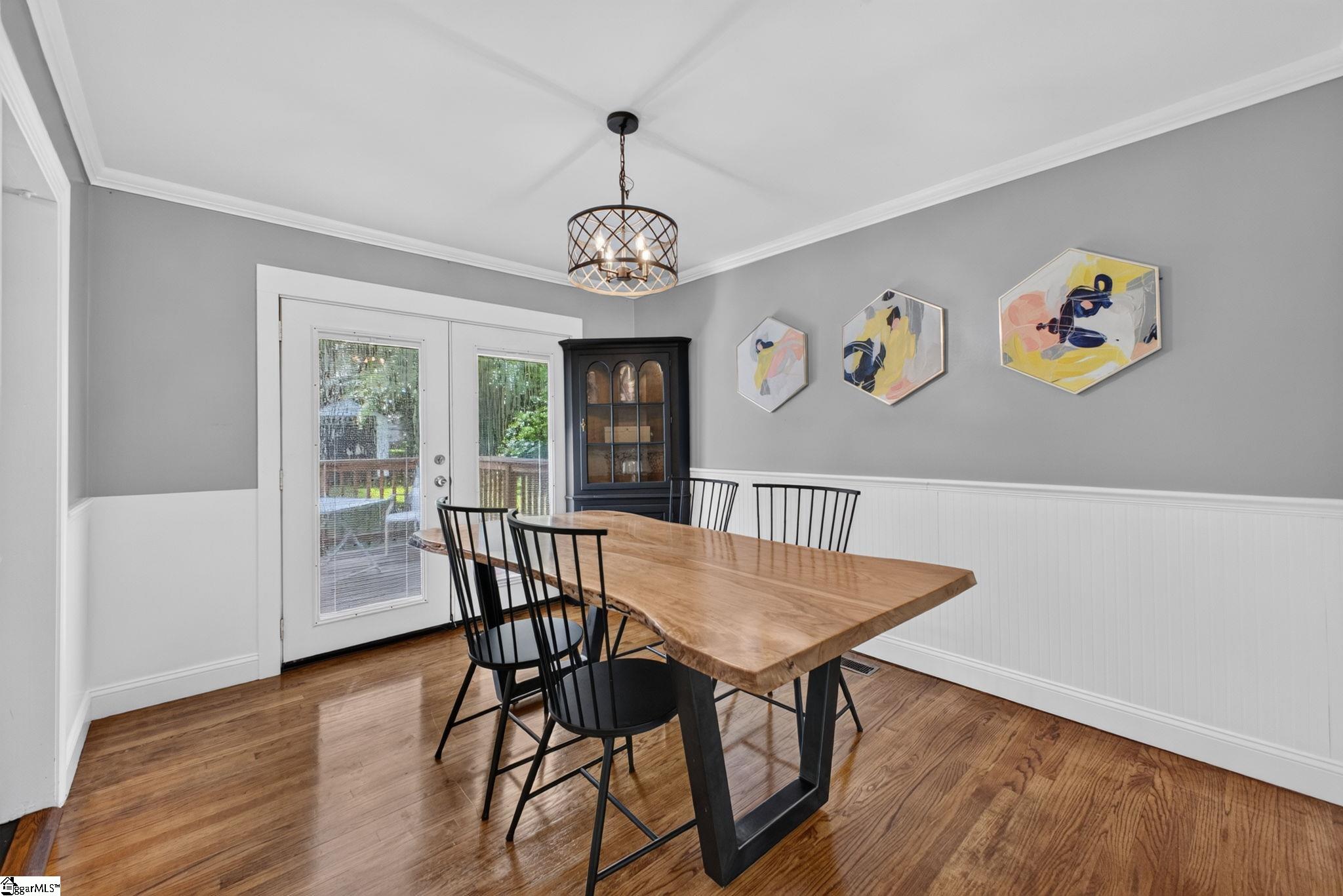 112 E Belvedere Road Property Photo 9