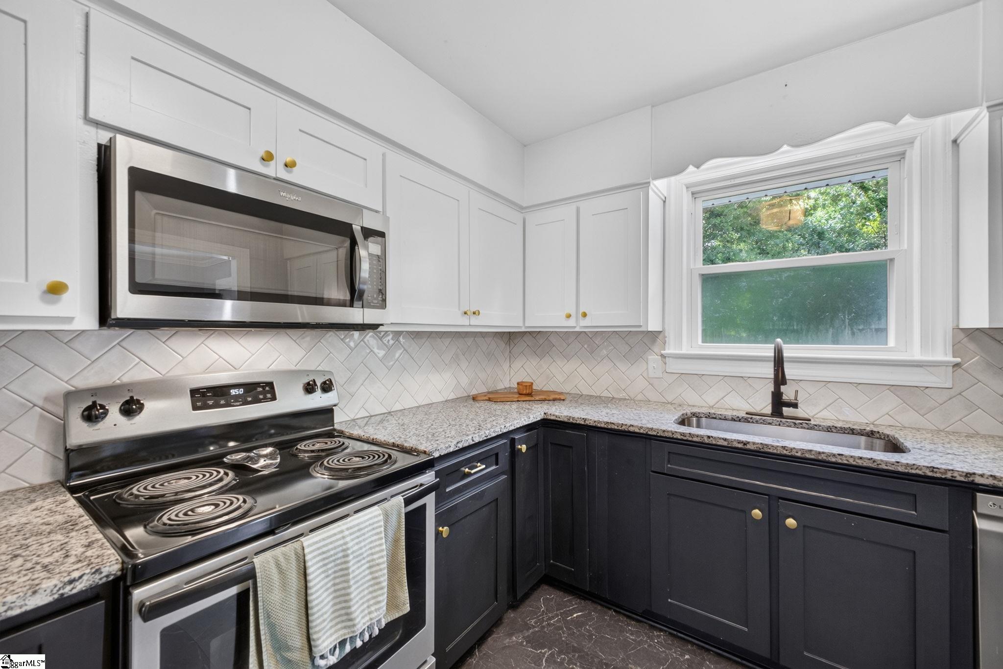 112 E Belvedere Road Property Photo 13