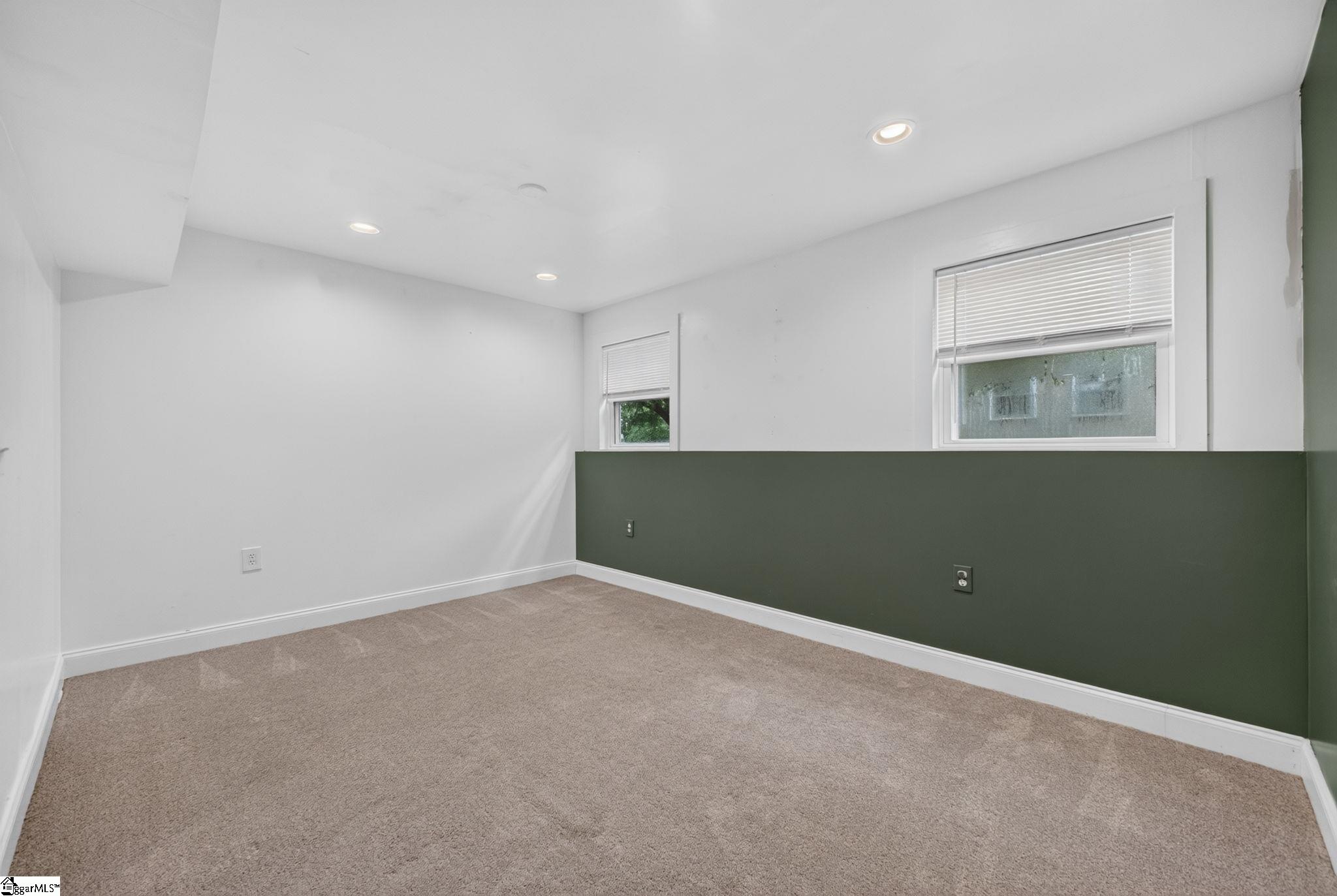 112 E Belvedere Road Property Photo 29