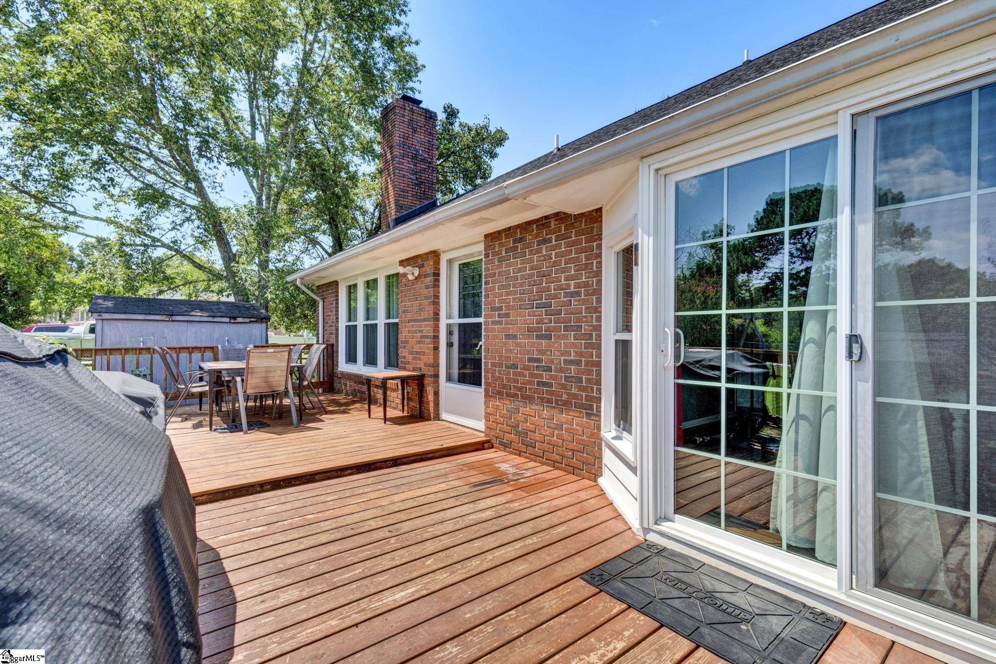 104 Locksley Drive Property Photo 7
