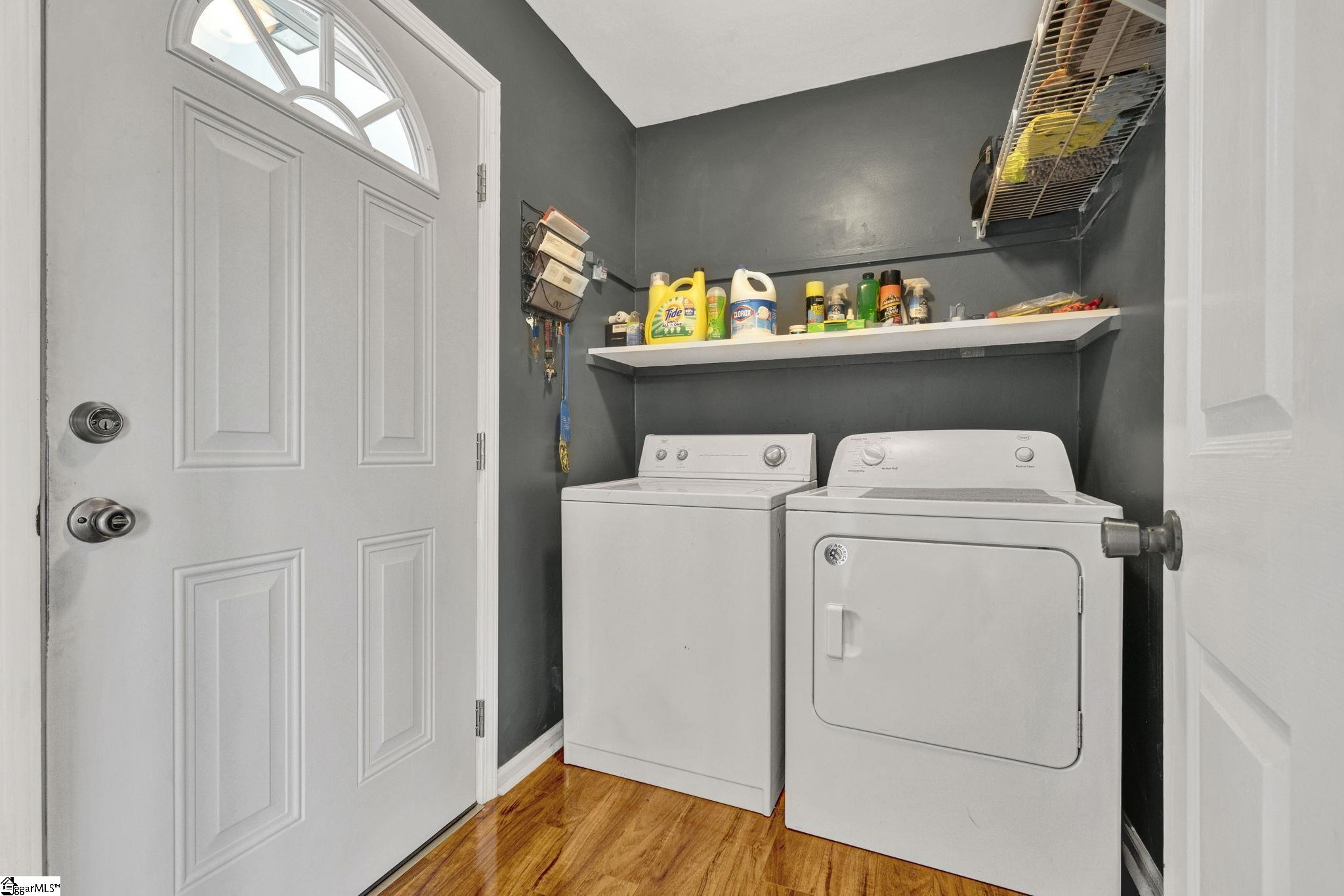 104 Locksley Drive Property Photo 14