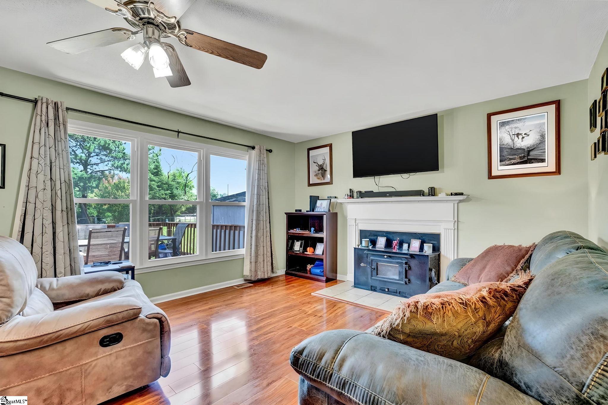 104 Locksley Drive Property Photo 17