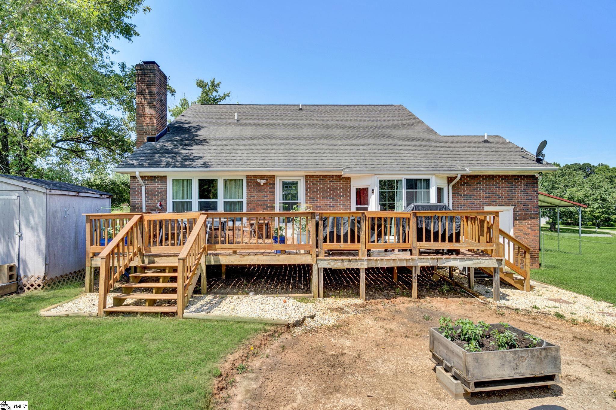 104 Locksley Drive Property Photo 43