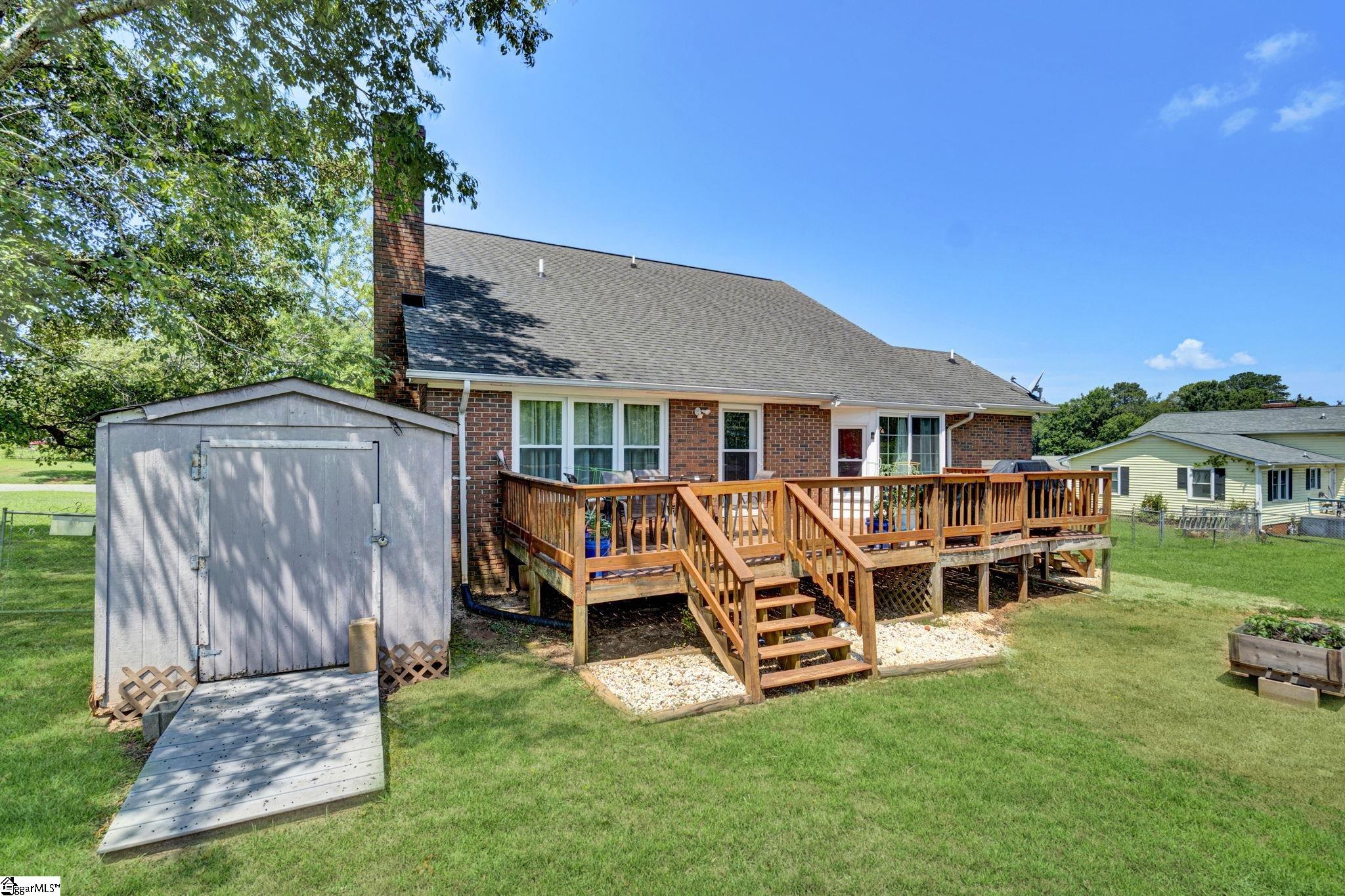 104 Locksley Drive Property Photo 44