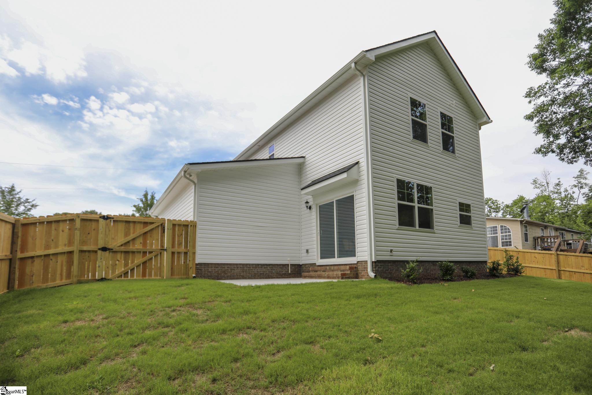 99 Sangamo Drive Property Photo 10
