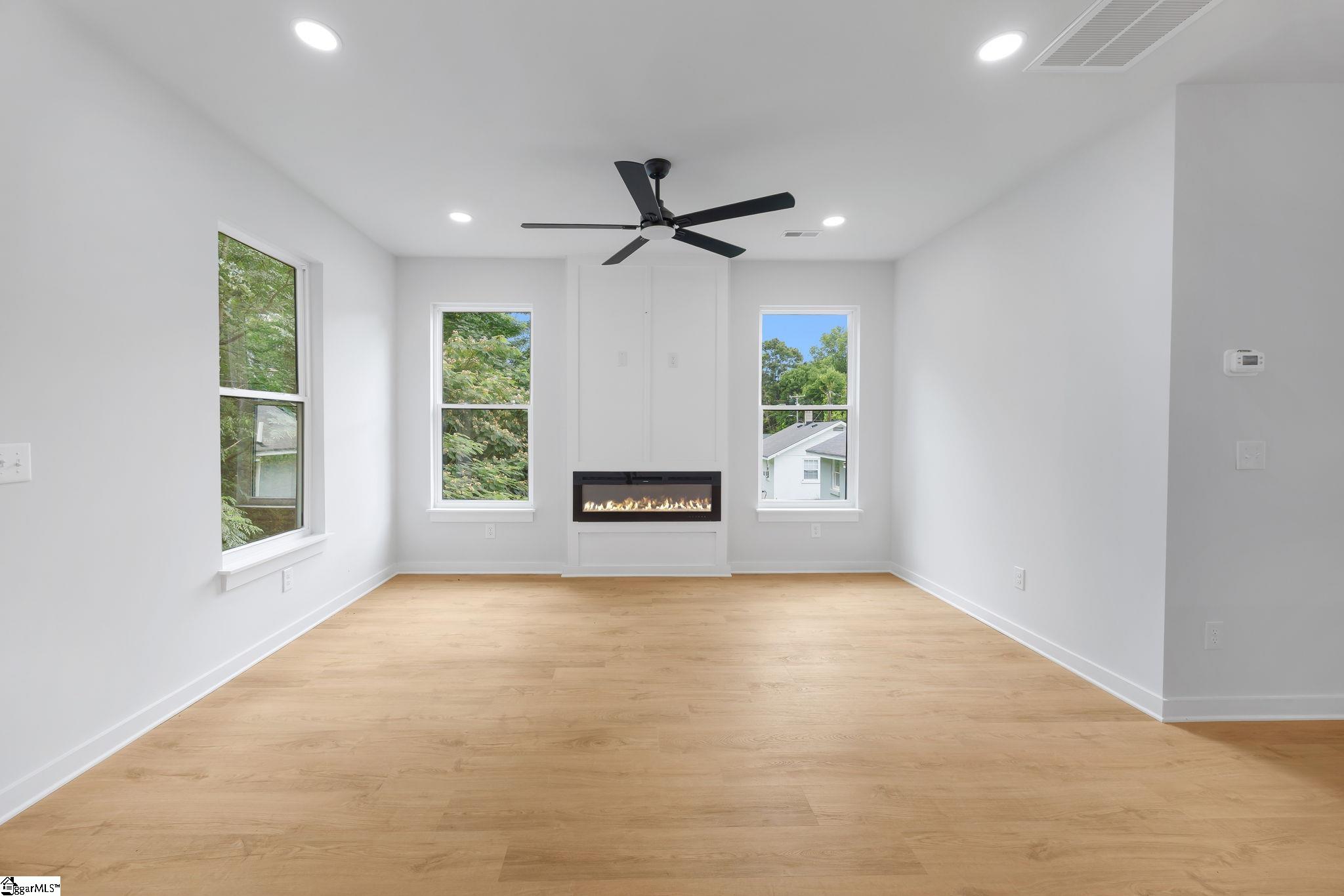 128 Lyman Avenue Property Photo 15