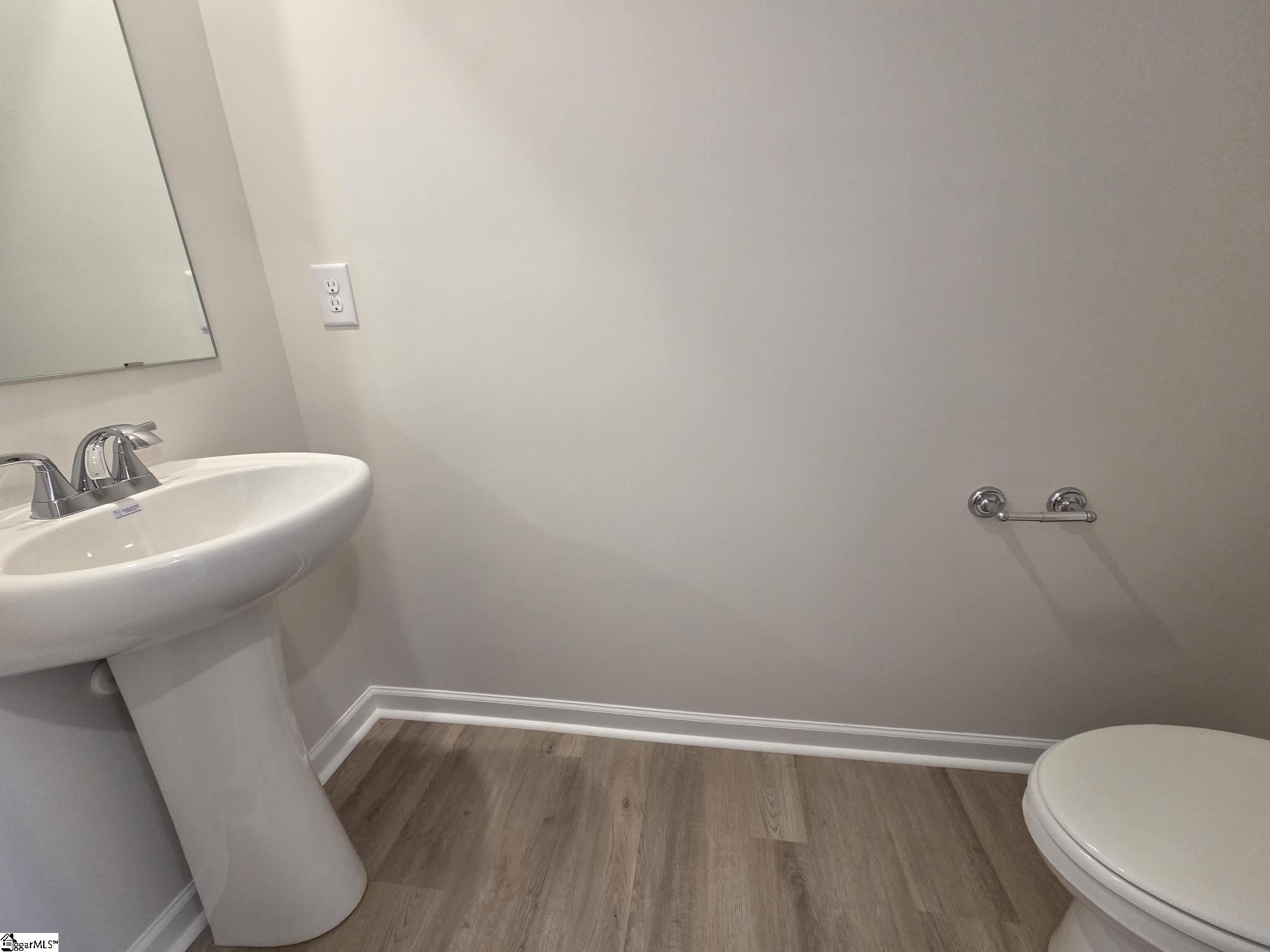 2061 Hillman Way Property Photo 16