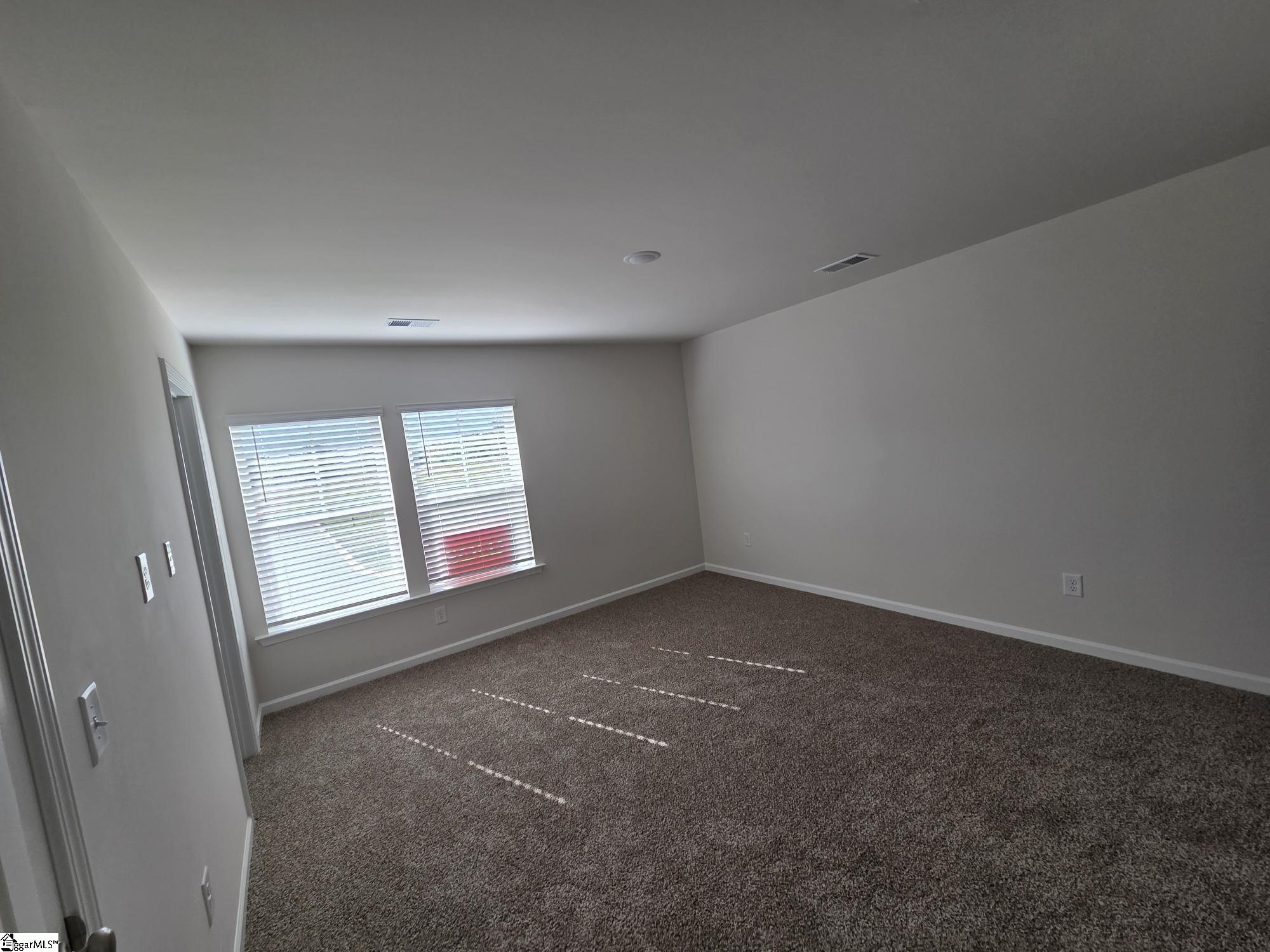 2055 Hillman Way Property Photo 3
