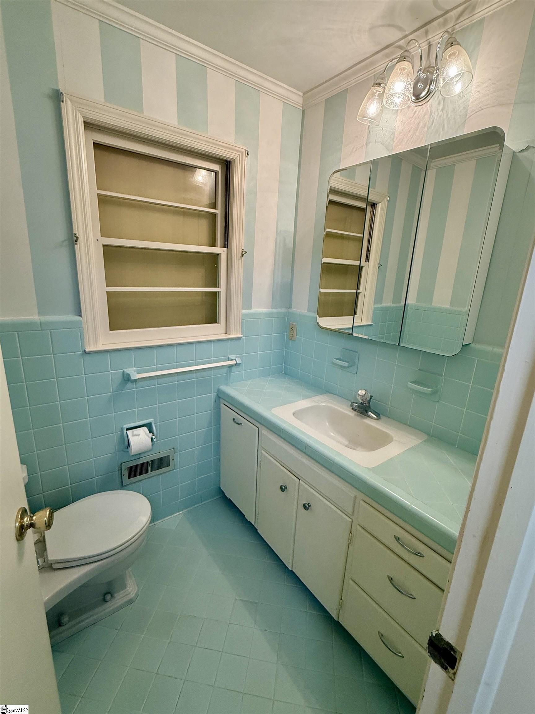 105 Ansel Drive Property Photo 19