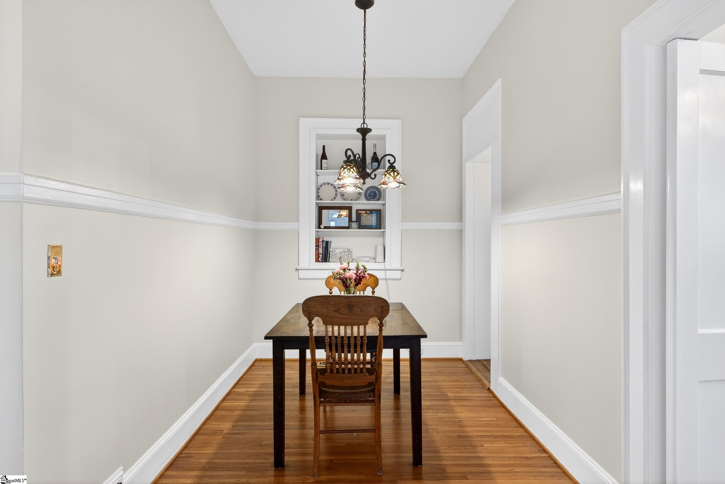 906 College Drive Property Photo 25