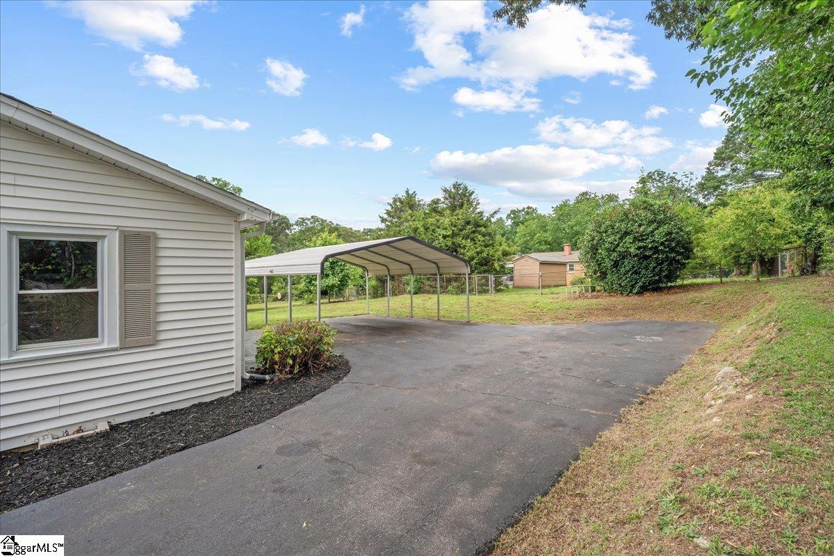 108 Valley Drive Property Photo 34