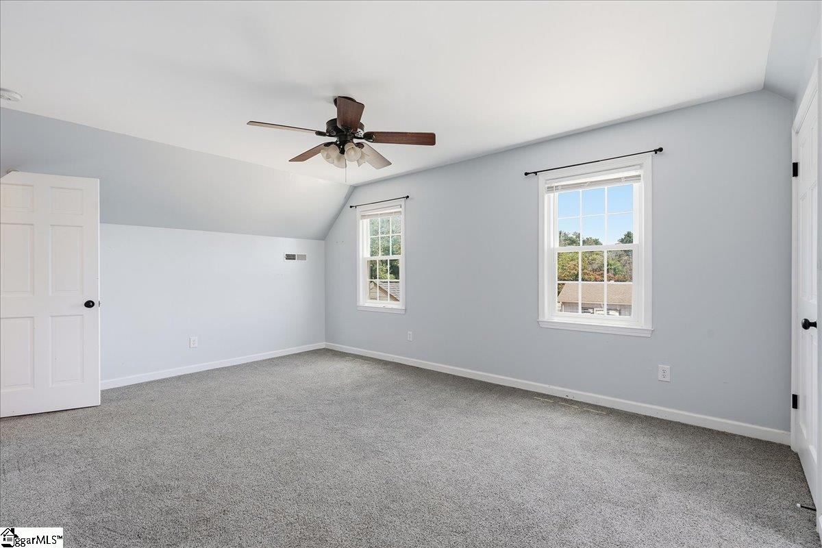 110 Amanda Drive Property Photo 25