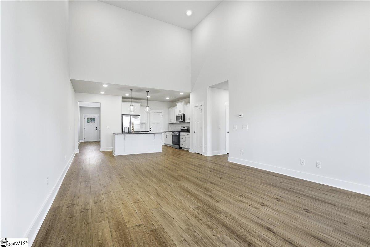 330 Ridgelea Street Property Photo 8