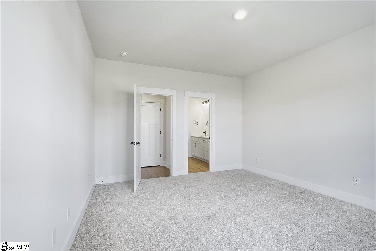330 Ridgelea Street Property Photo 11