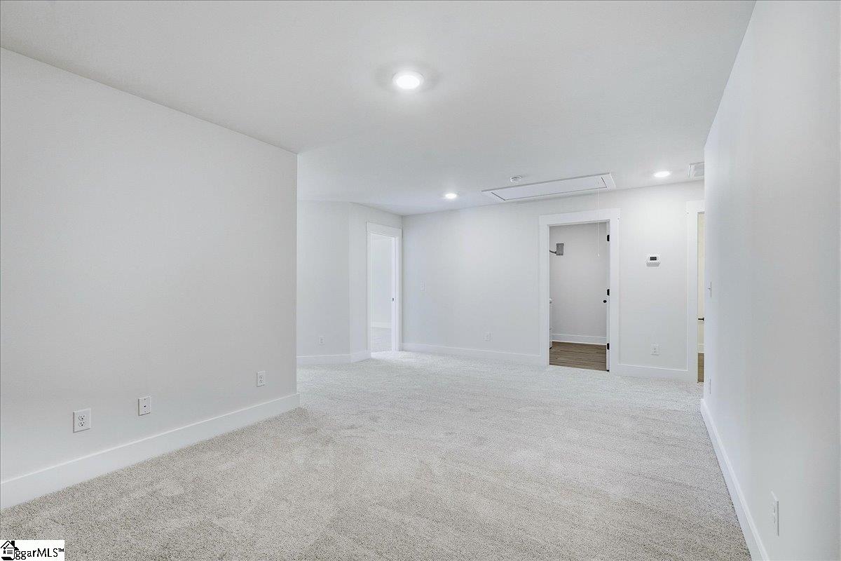 330 Ridgelea Street Property Photo 19