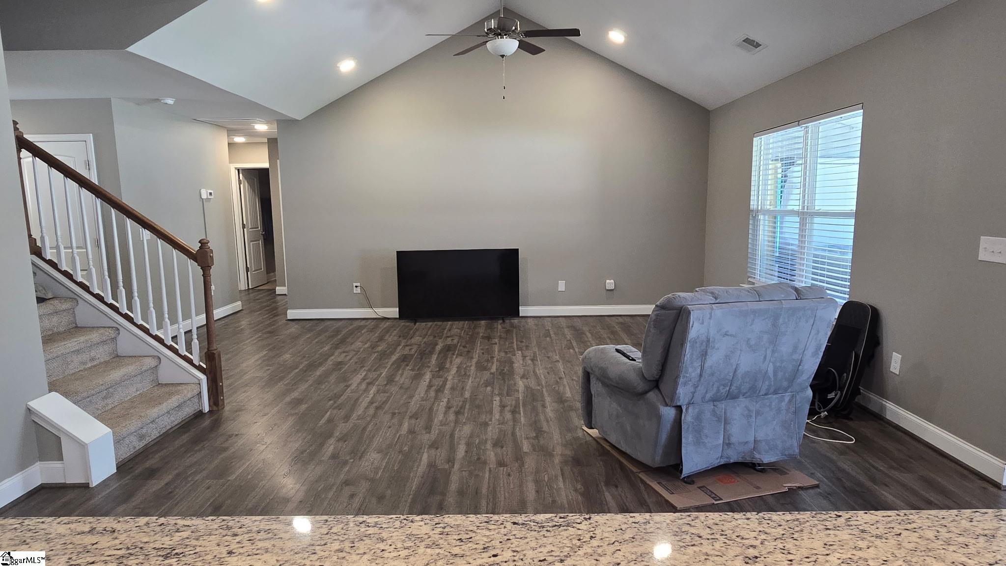 874 W Keepsake Lane Property Photo 6