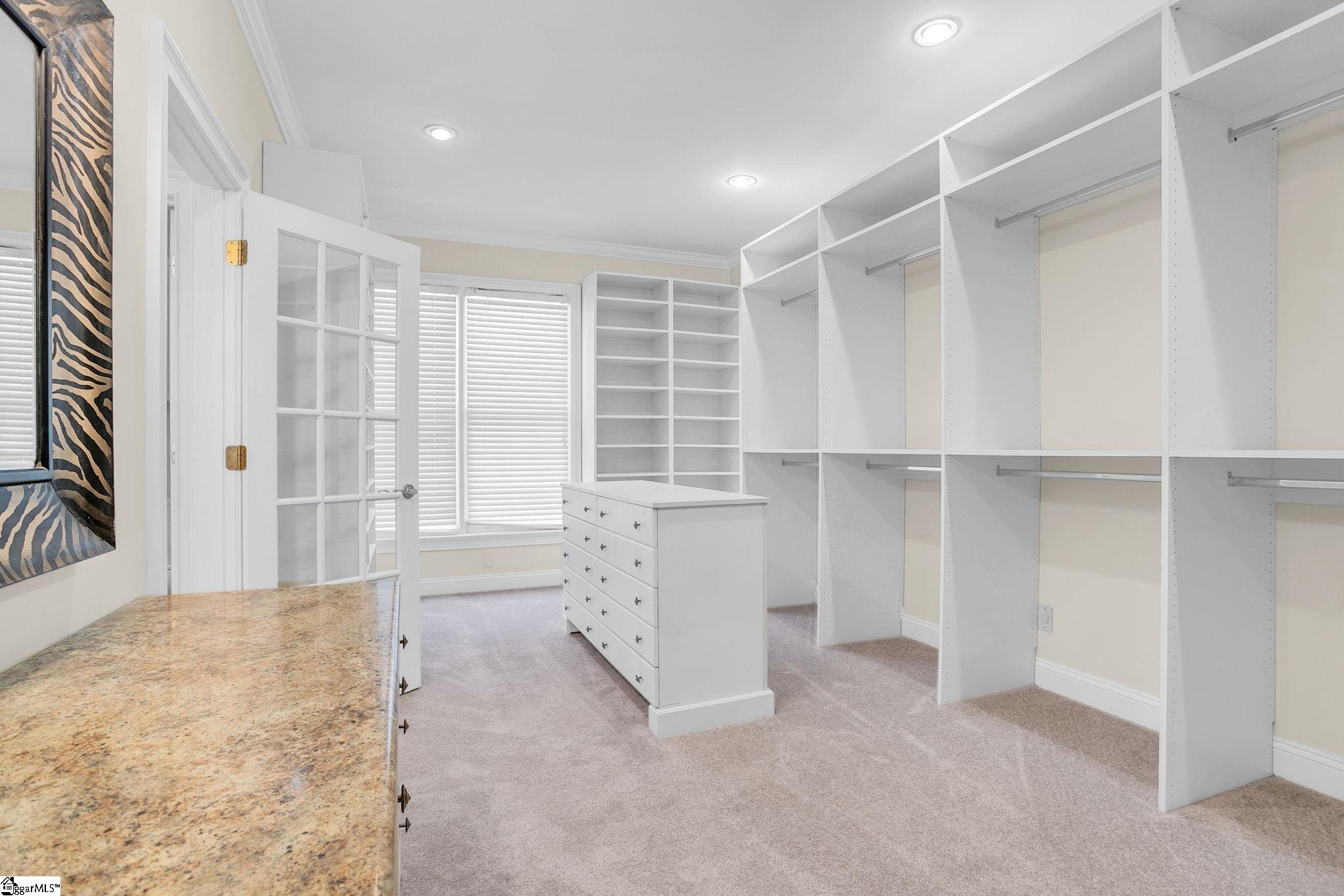 11 Country Squire Court Property Photo 19