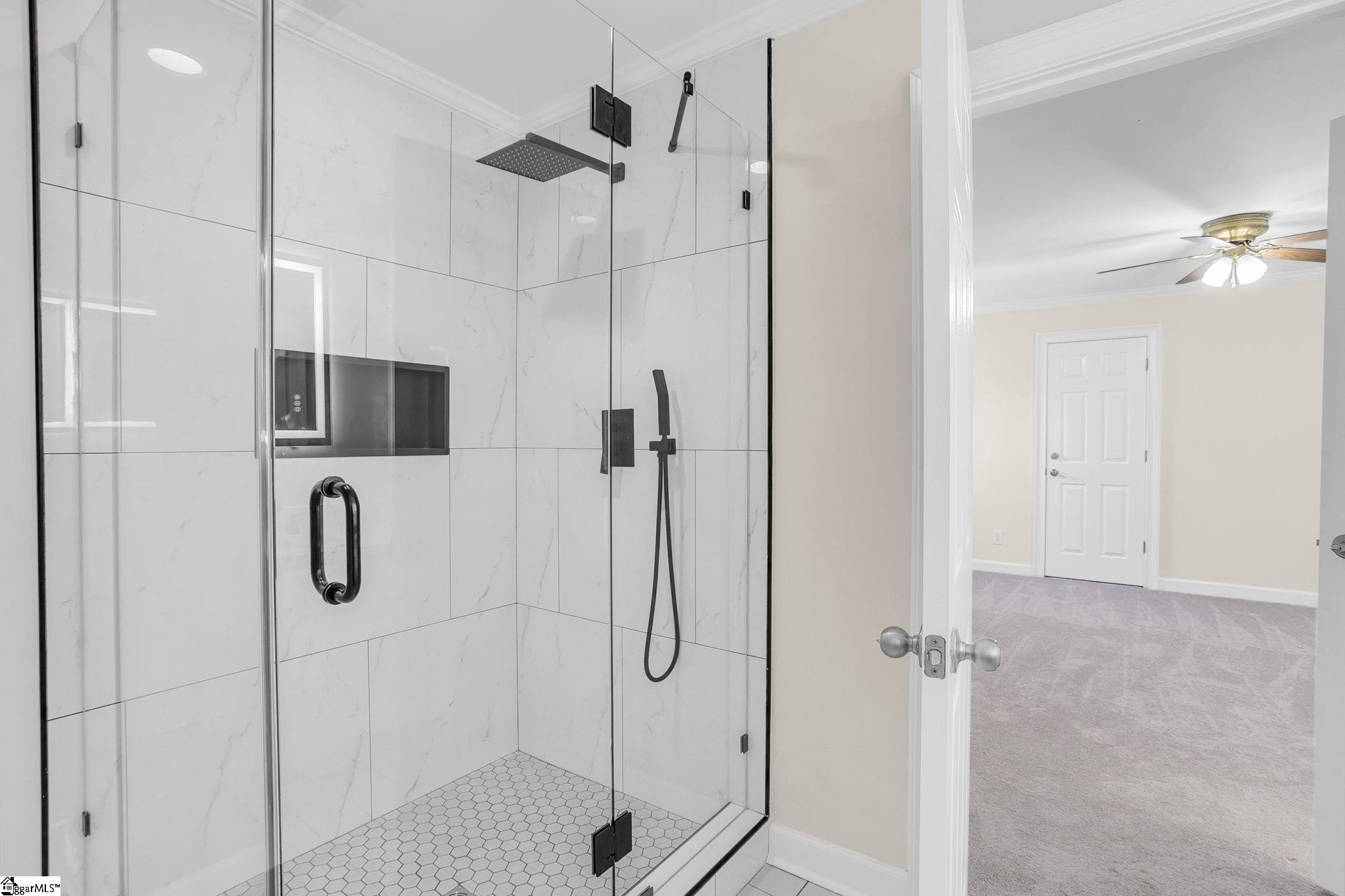 11 Country Squire Court Property Photo 25