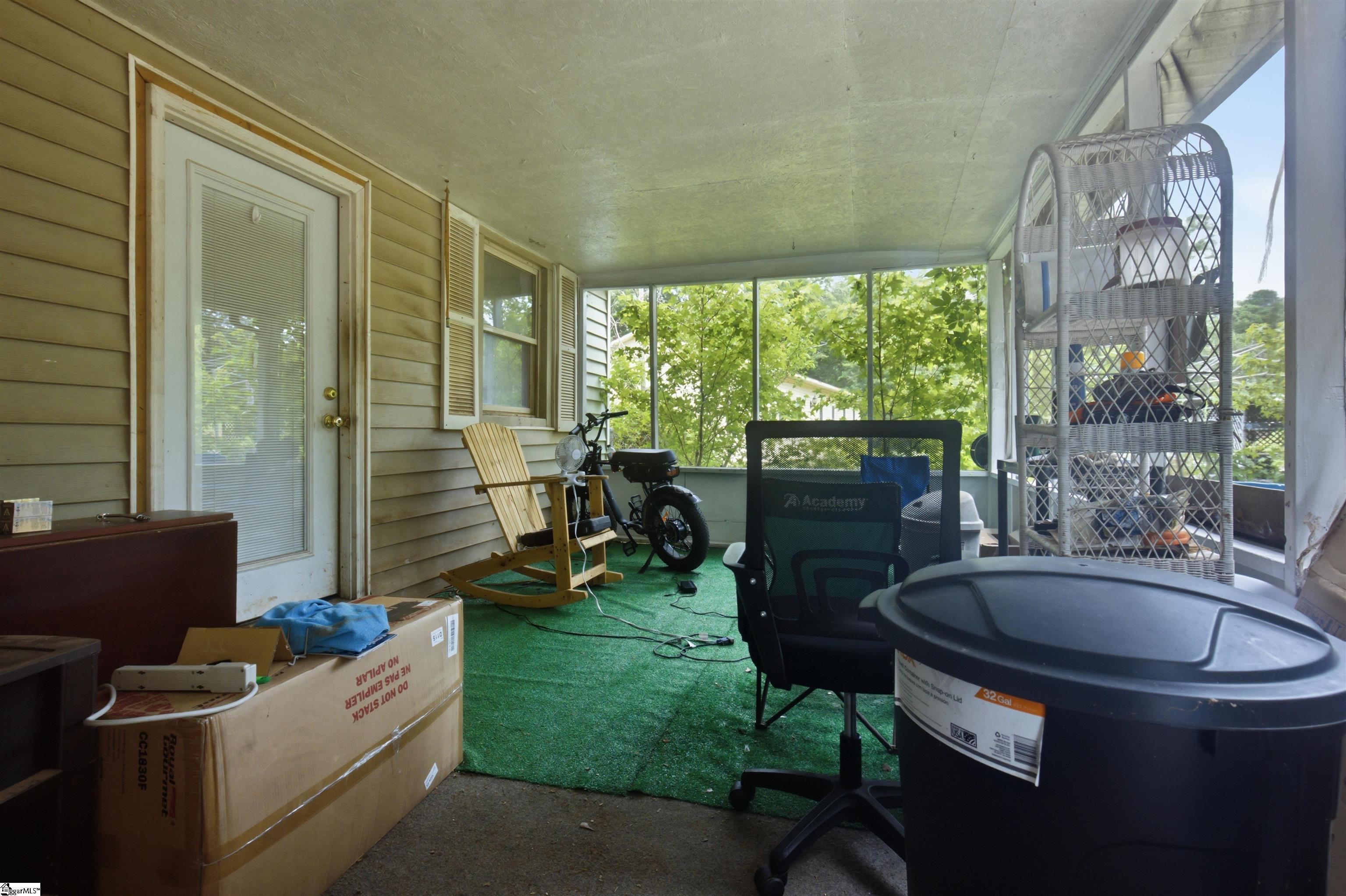 1432 Blackstock Road Property Photo 2
