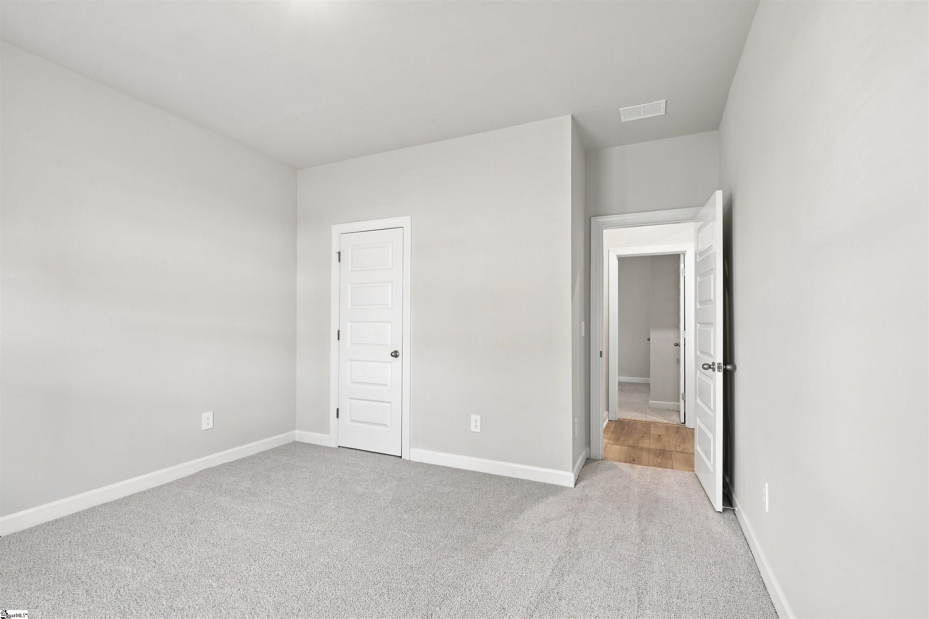 919 Rising Oak Court Property Photo 15