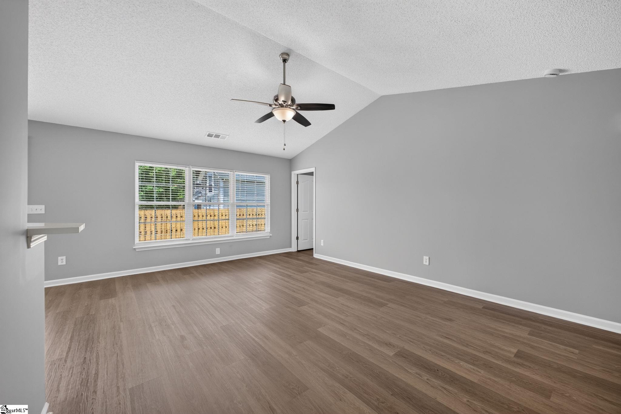 101 Constantine Way Property Photo 11