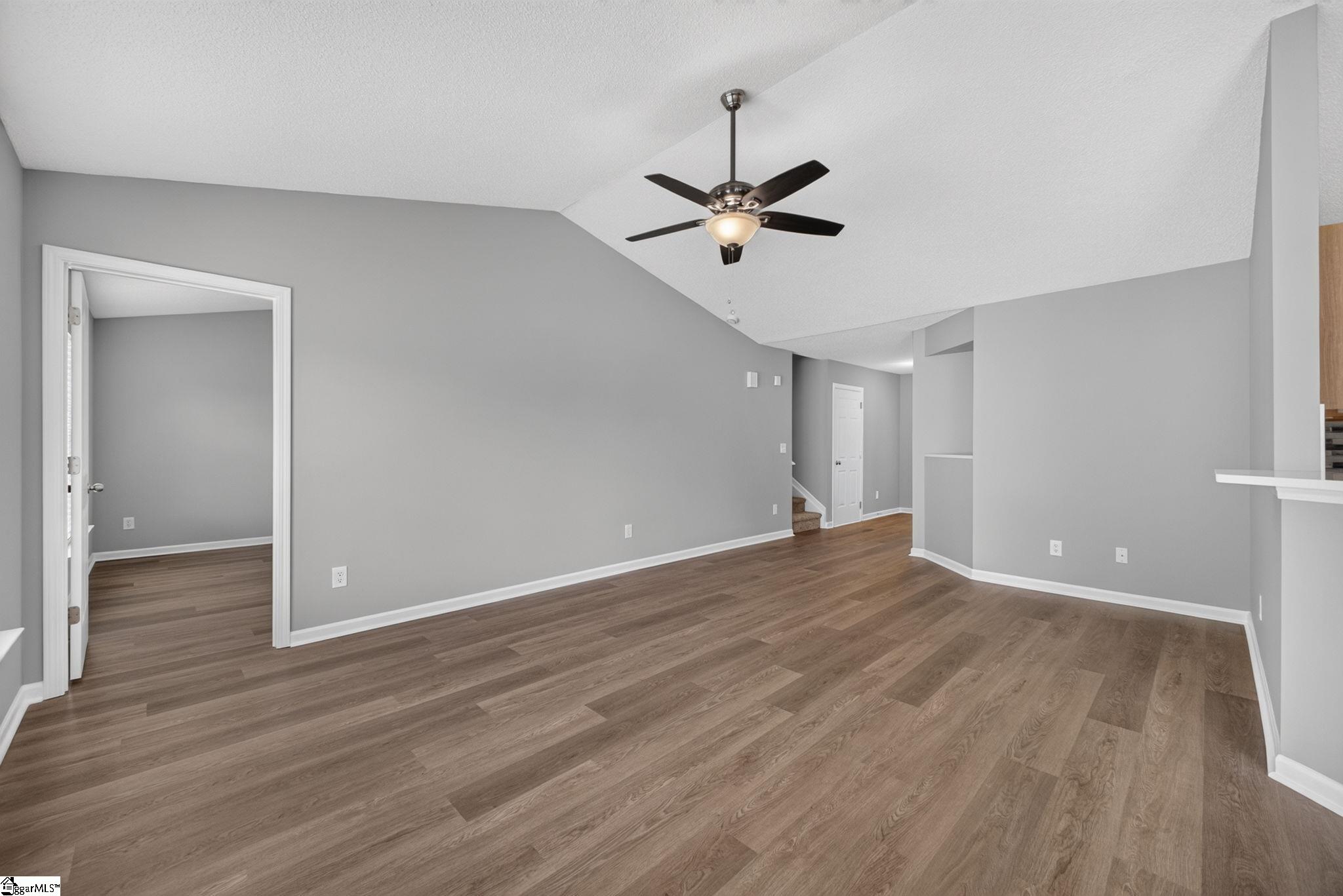 101 Constantine Way Property Photo 16
