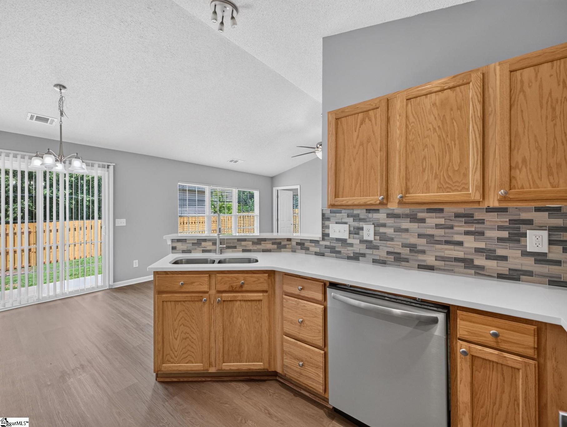 101 Constantine Way Property Photo 17